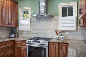 16-Kitchen