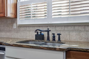 18-Kitchen Sink
