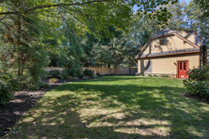 53-Backyard