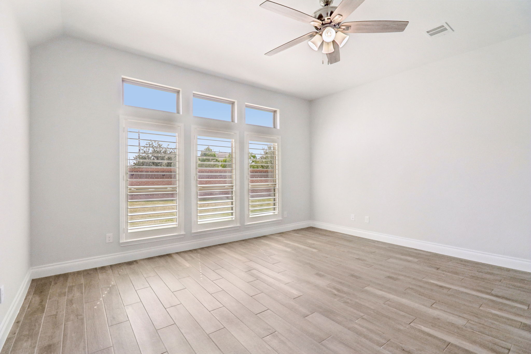 23007 Birchwood Valley-024