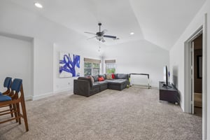 Cardinal Blvd-L1007-042.jpg