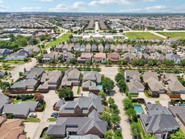 Cardinal Blvd-L1007-076.jpg