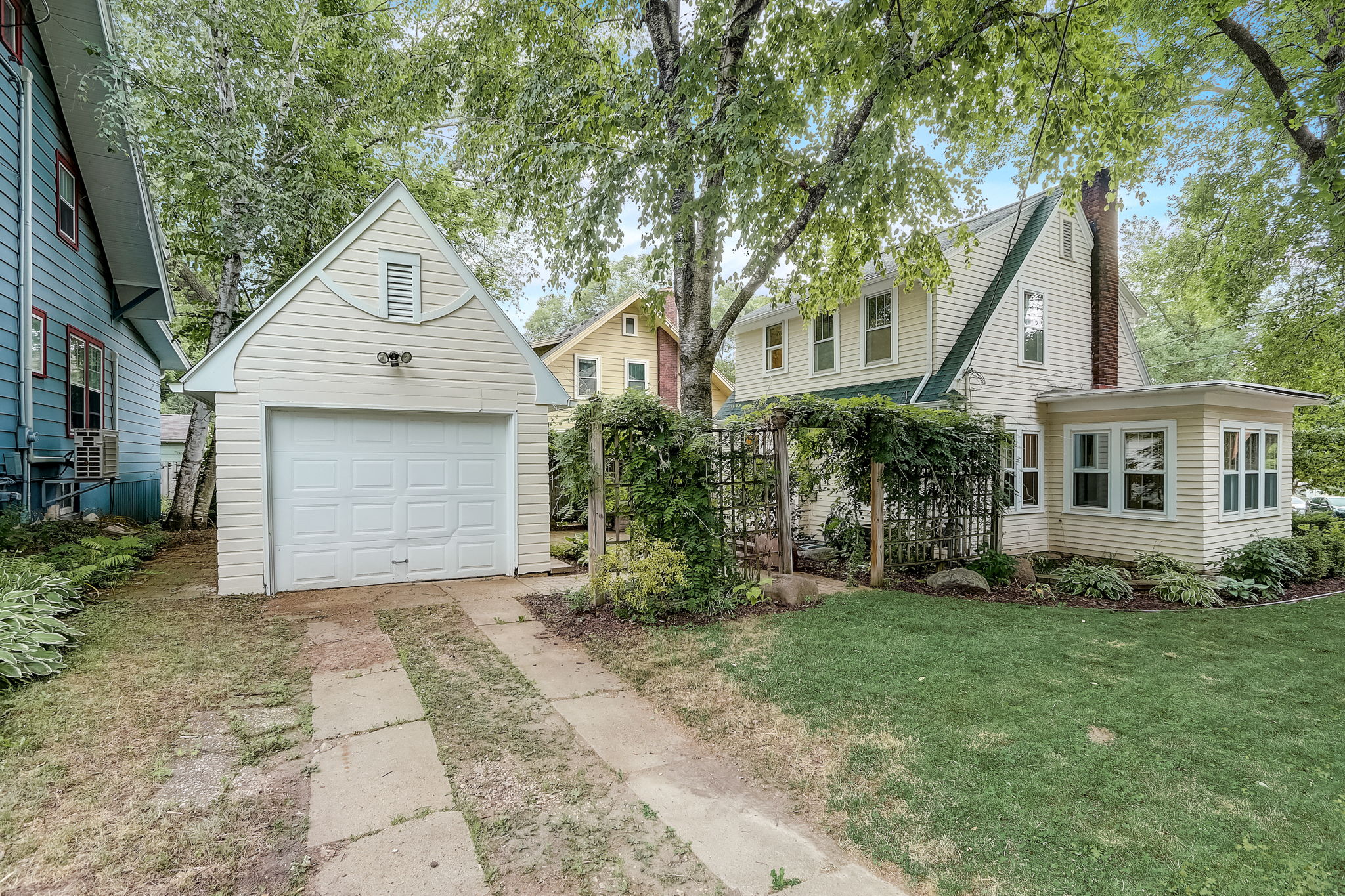 2301 Keyes Ave, Madison, WI 53711 ShowingTime+ Listing Media Services