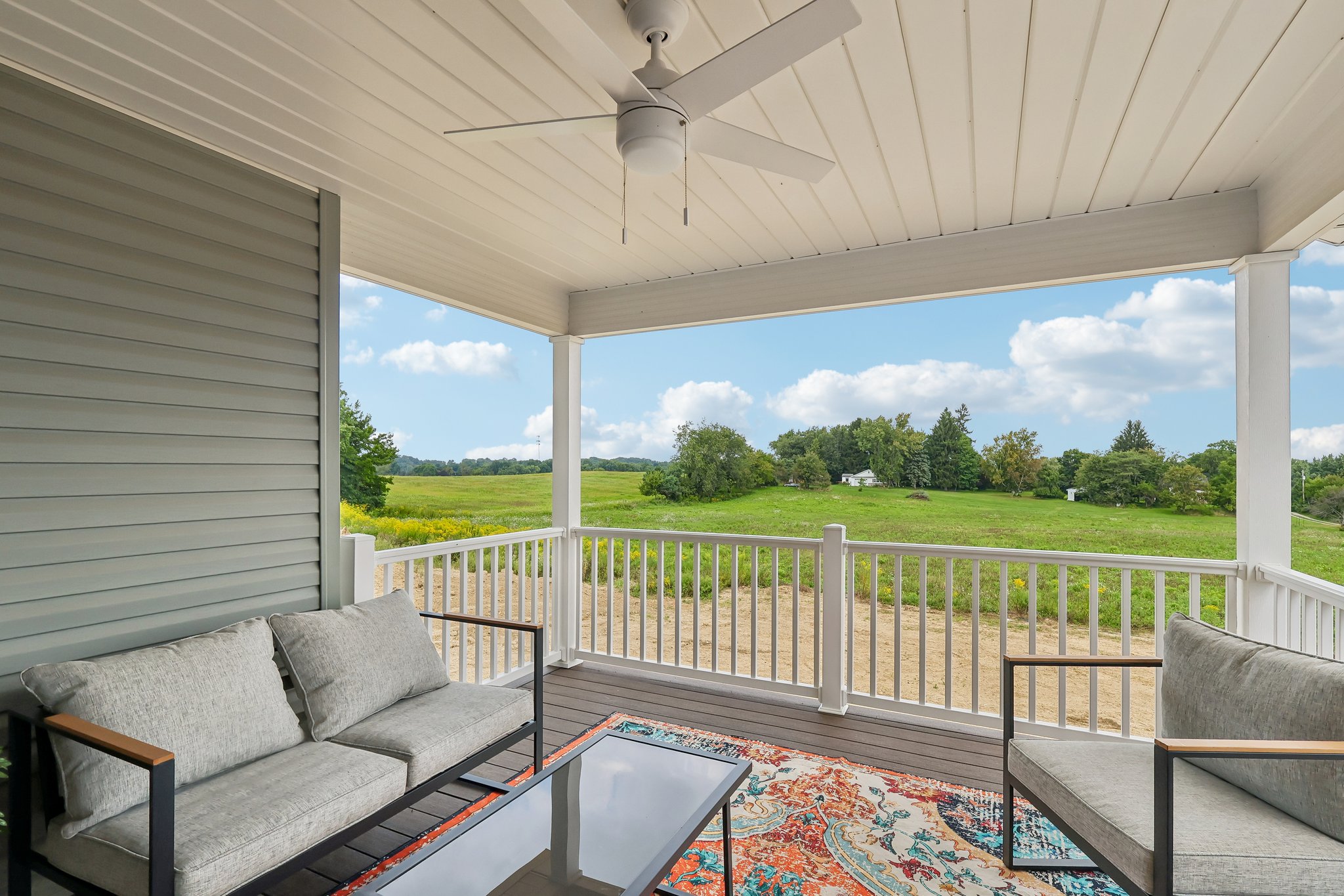 Ledgestone Dr-S2808-052.jpg