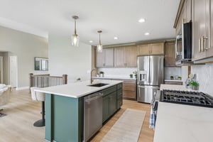 Ledgestone Dr-S2808-013.jpg