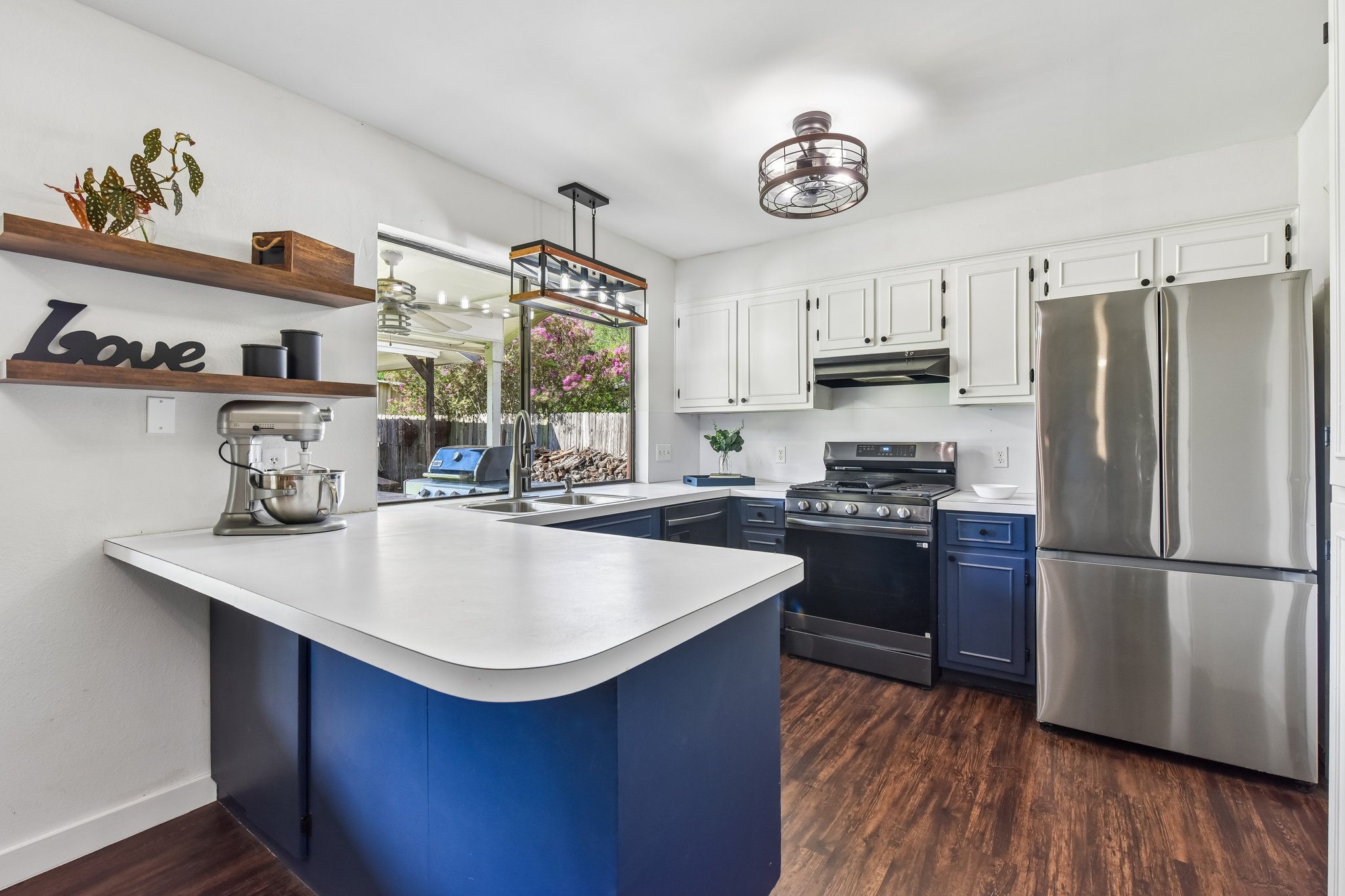 Lillie Ln-S2906-012.jpg