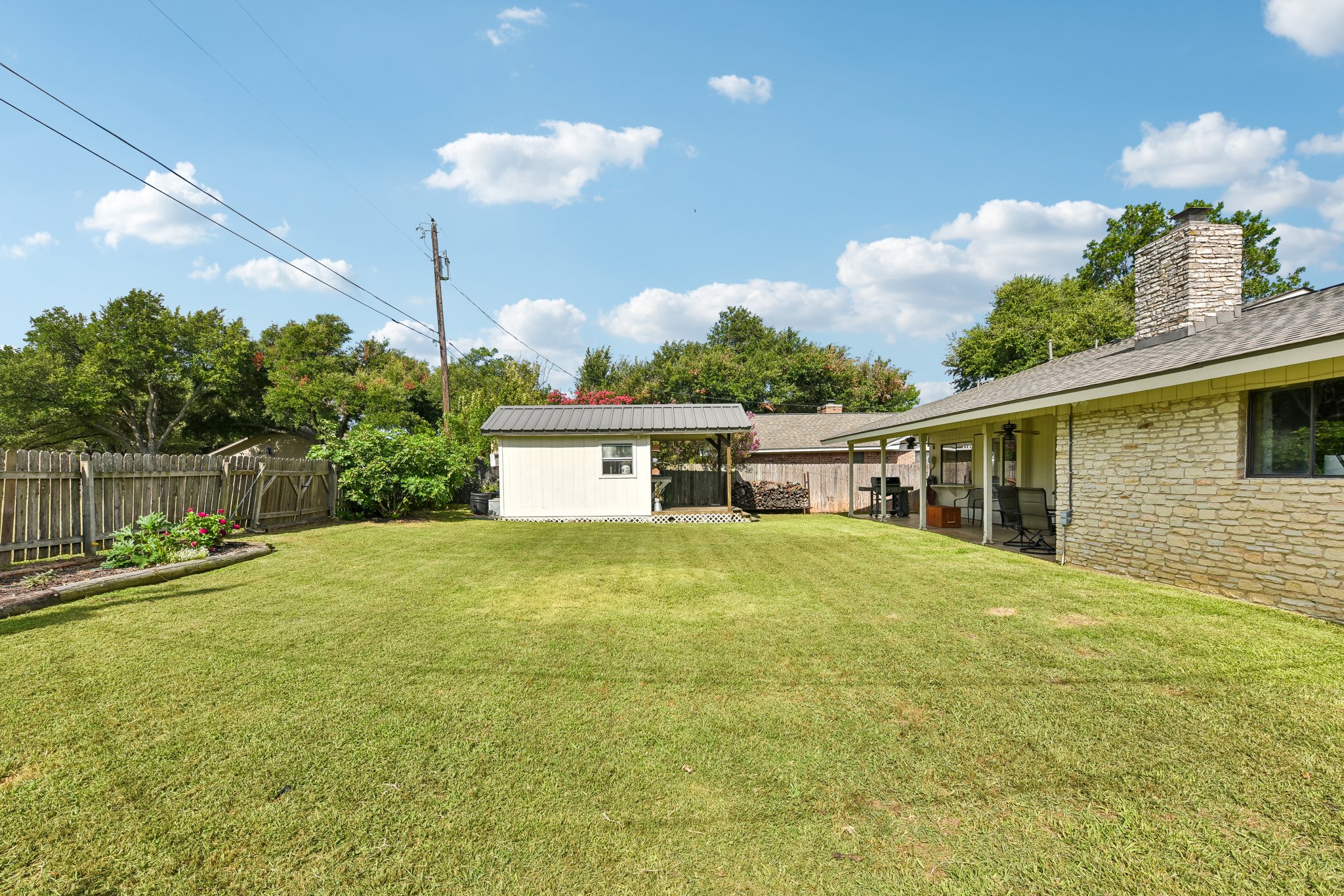 Lillie Ln-S2906-032.jpg