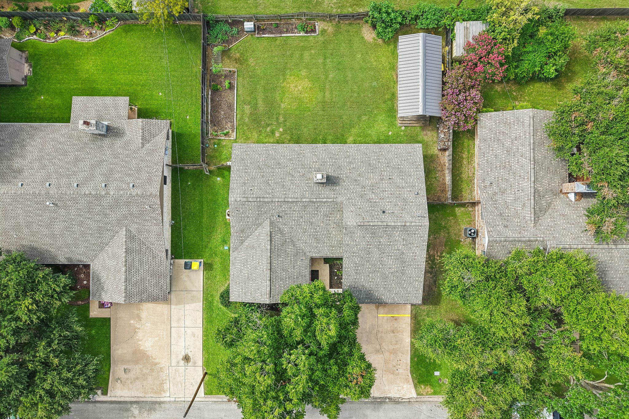 Lillie Ln-S2906-038.jpg