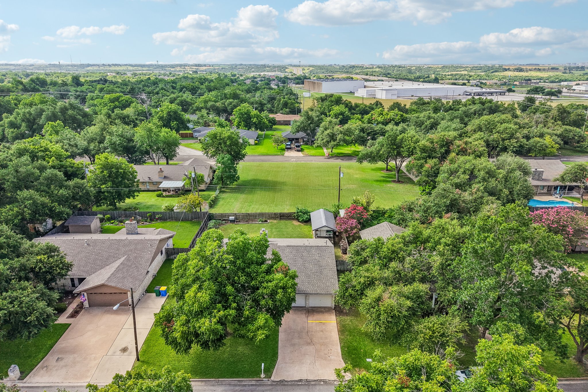 Lillie Ln-S2906-039.jpg