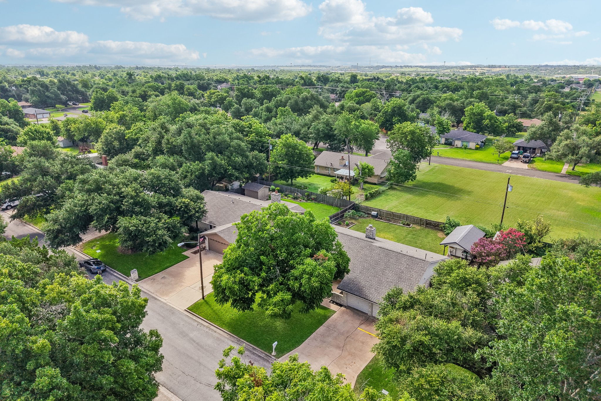 Lillie Ln-S2906-040.jpg