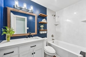 Lillie Ln-S2906-015.jpg