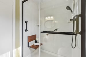 Lillie Ln-S2906-027.jpg