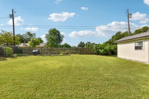 Lillie Ln-S2906-037.jpg