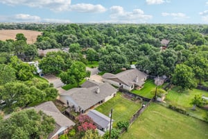Lillie Ln-S2906-045.jpg