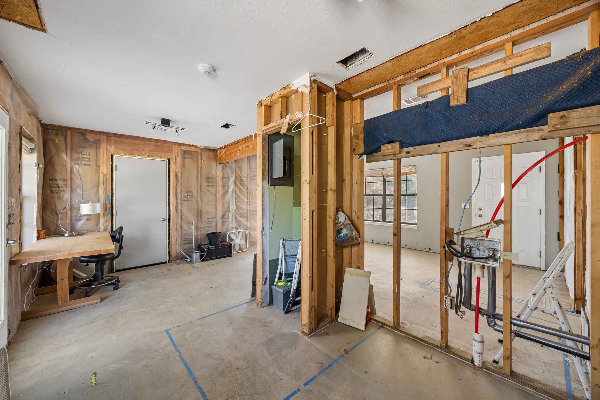 2301Moseley_010