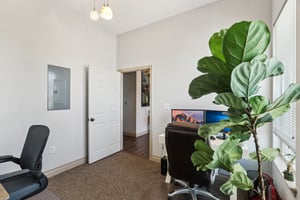 S Bagdad Rd 103-S1109-012.jpg