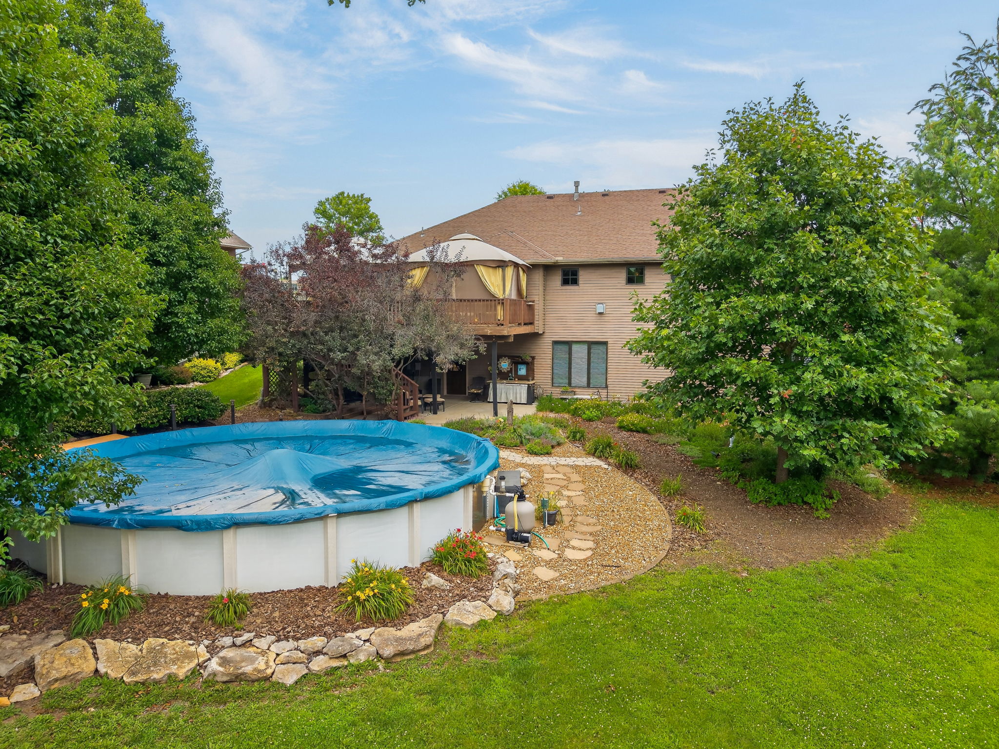 2301 Woodland Cir-011