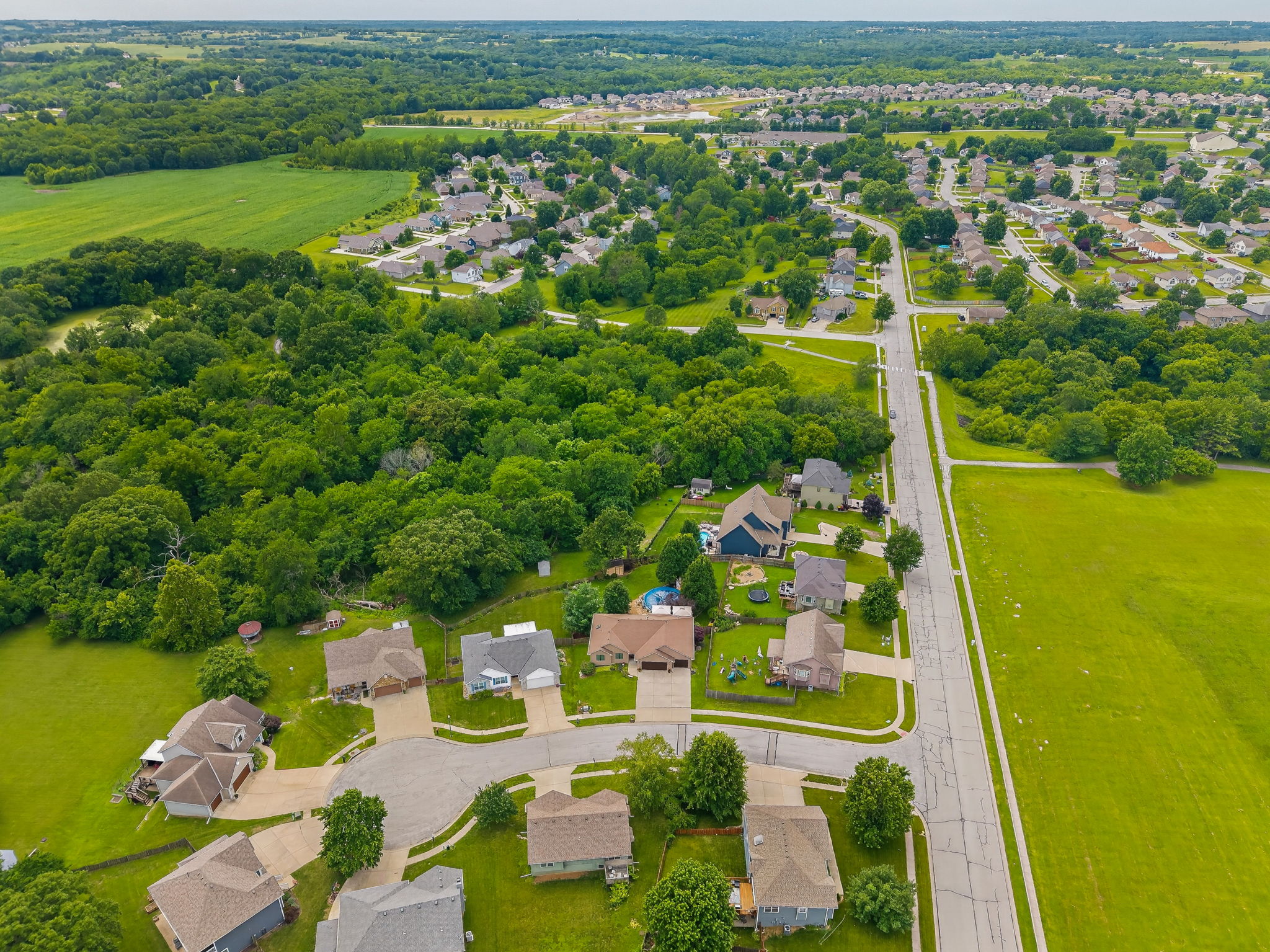 2301 Woodland Cir-025