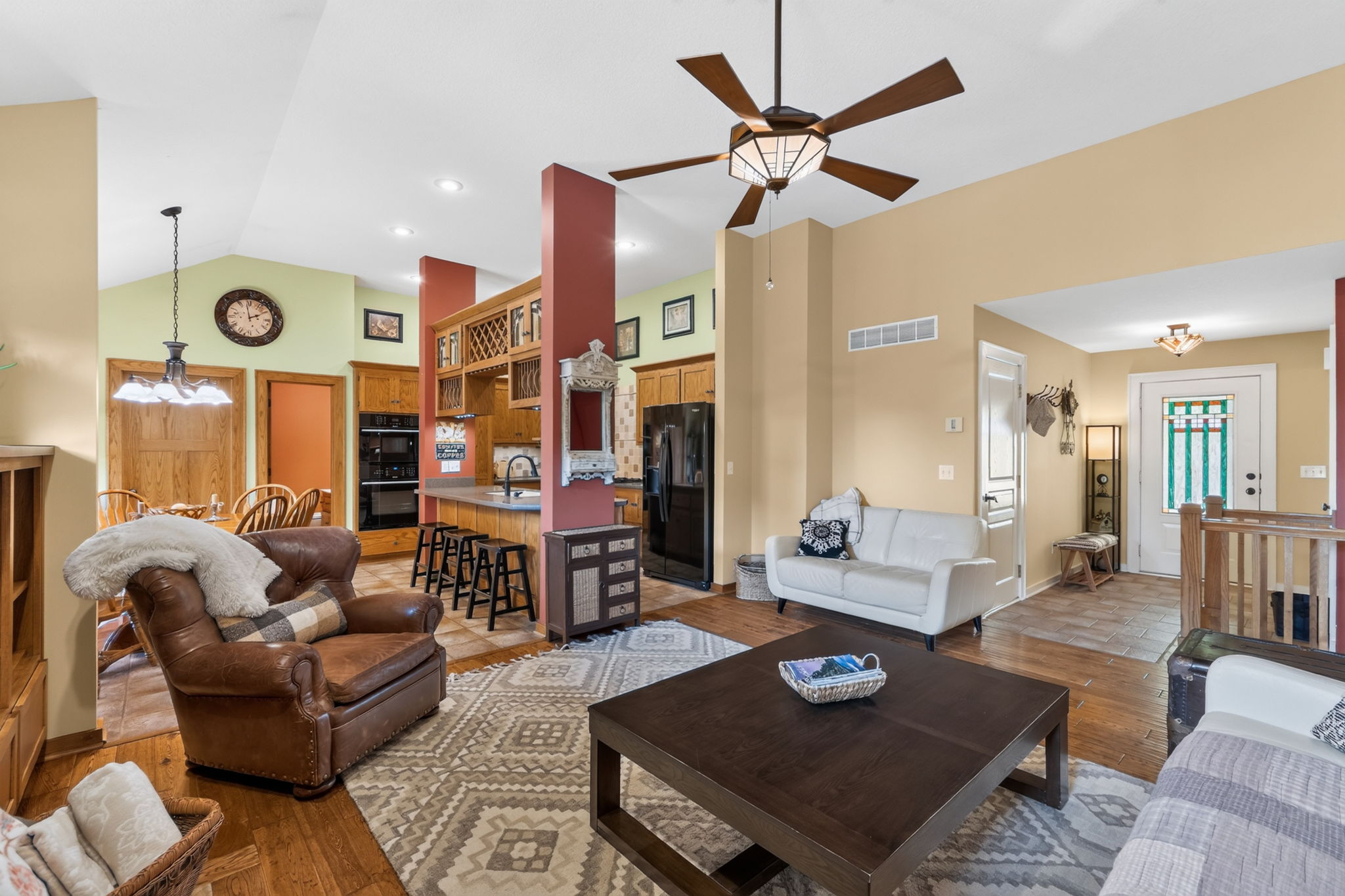 2301 Woodland Cir-034