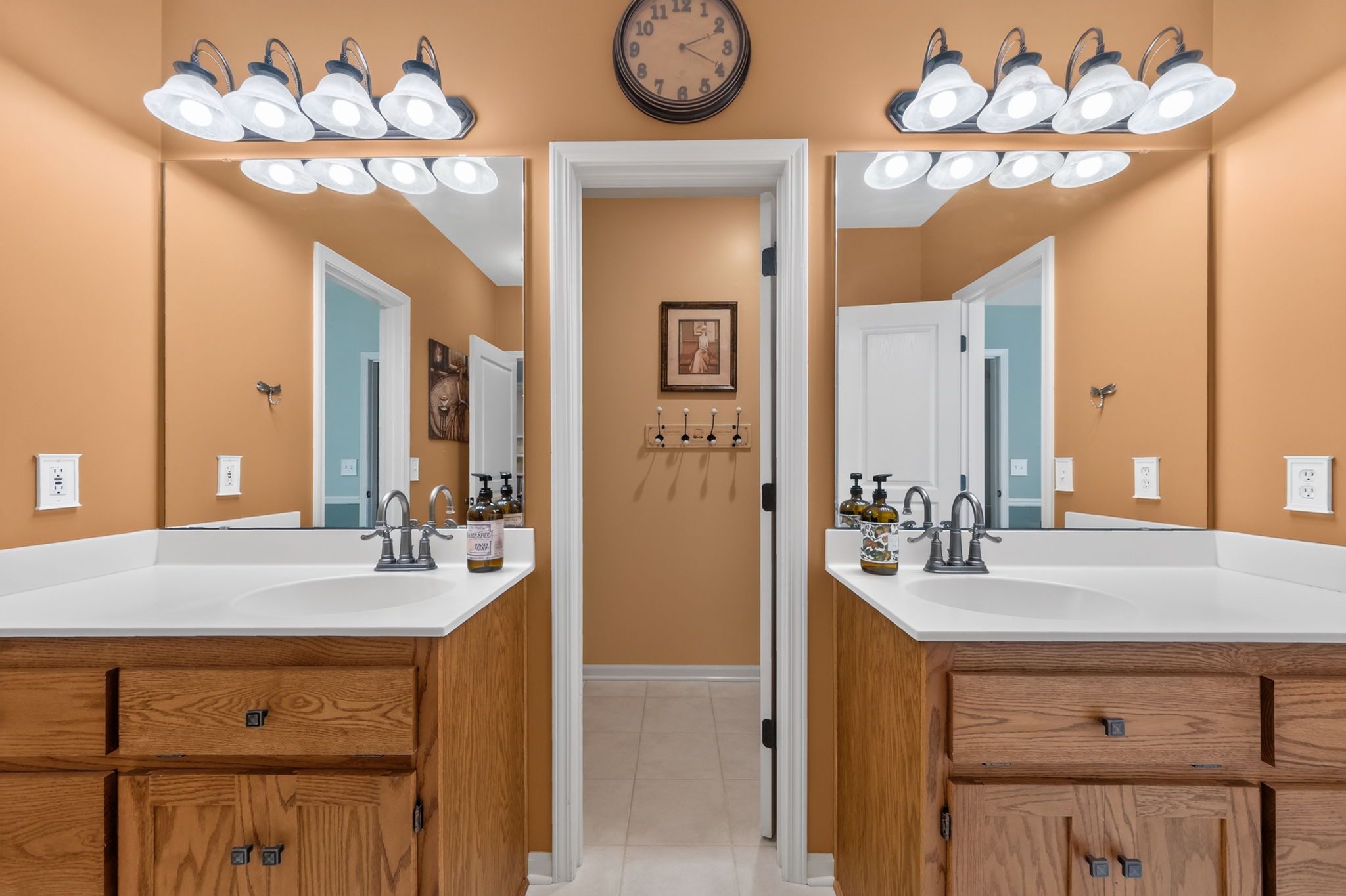 2301 Woodland Cir-067