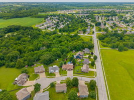 2301 Woodland Cir-025