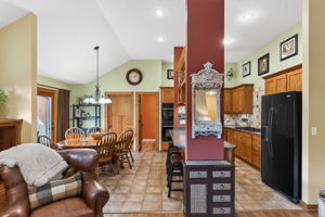2301 Woodland Cir-035