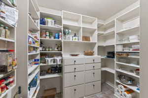 2301 Woodland Cir-041
