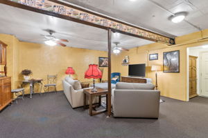 2301 Woodland Cir-077