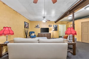 2301 Woodland Cir-079