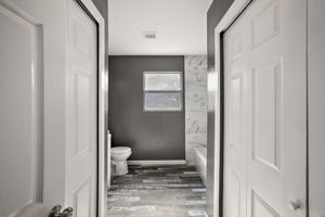  Photo 32
