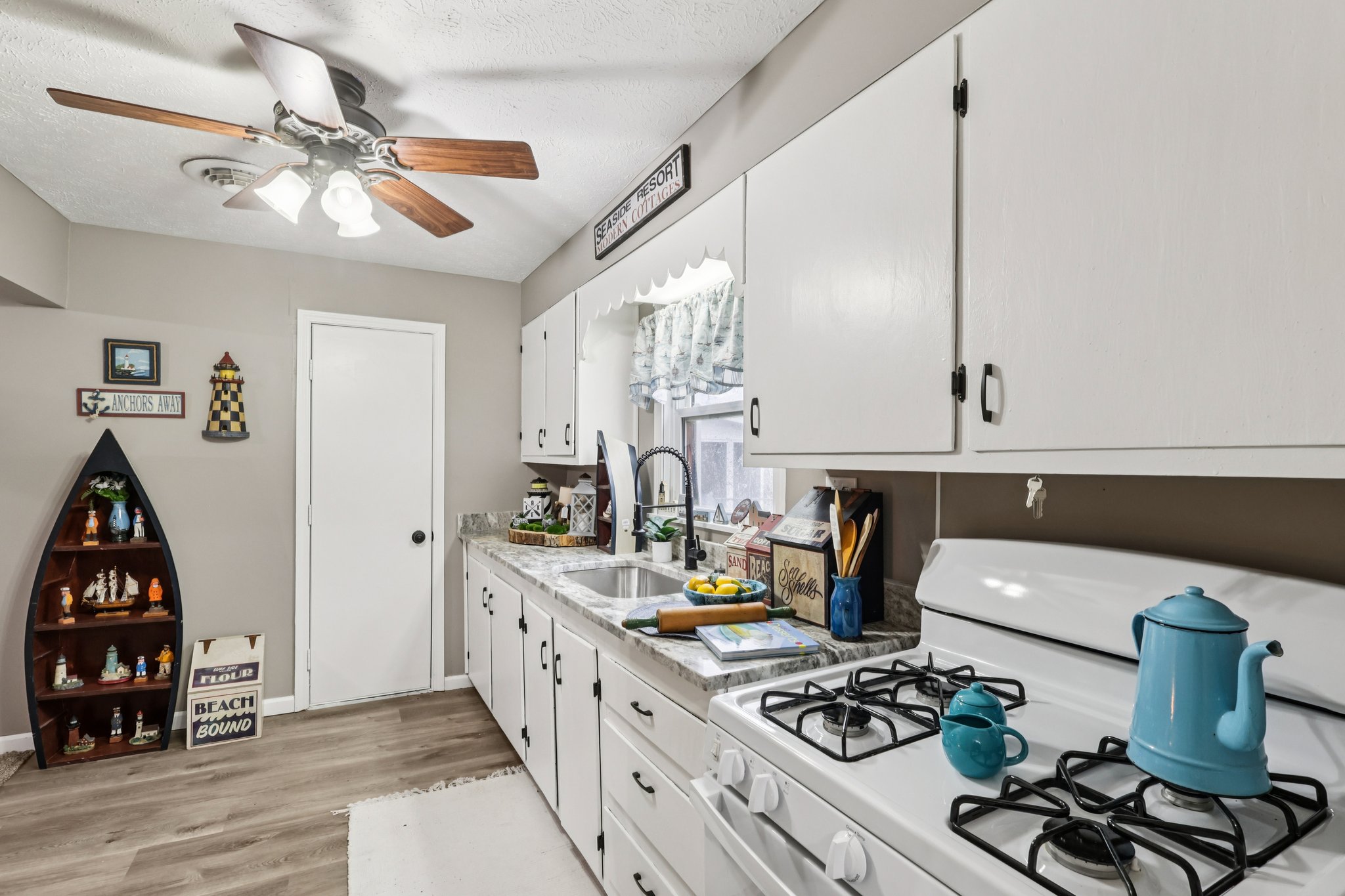 Morningside Ave-S1203-017.jpg