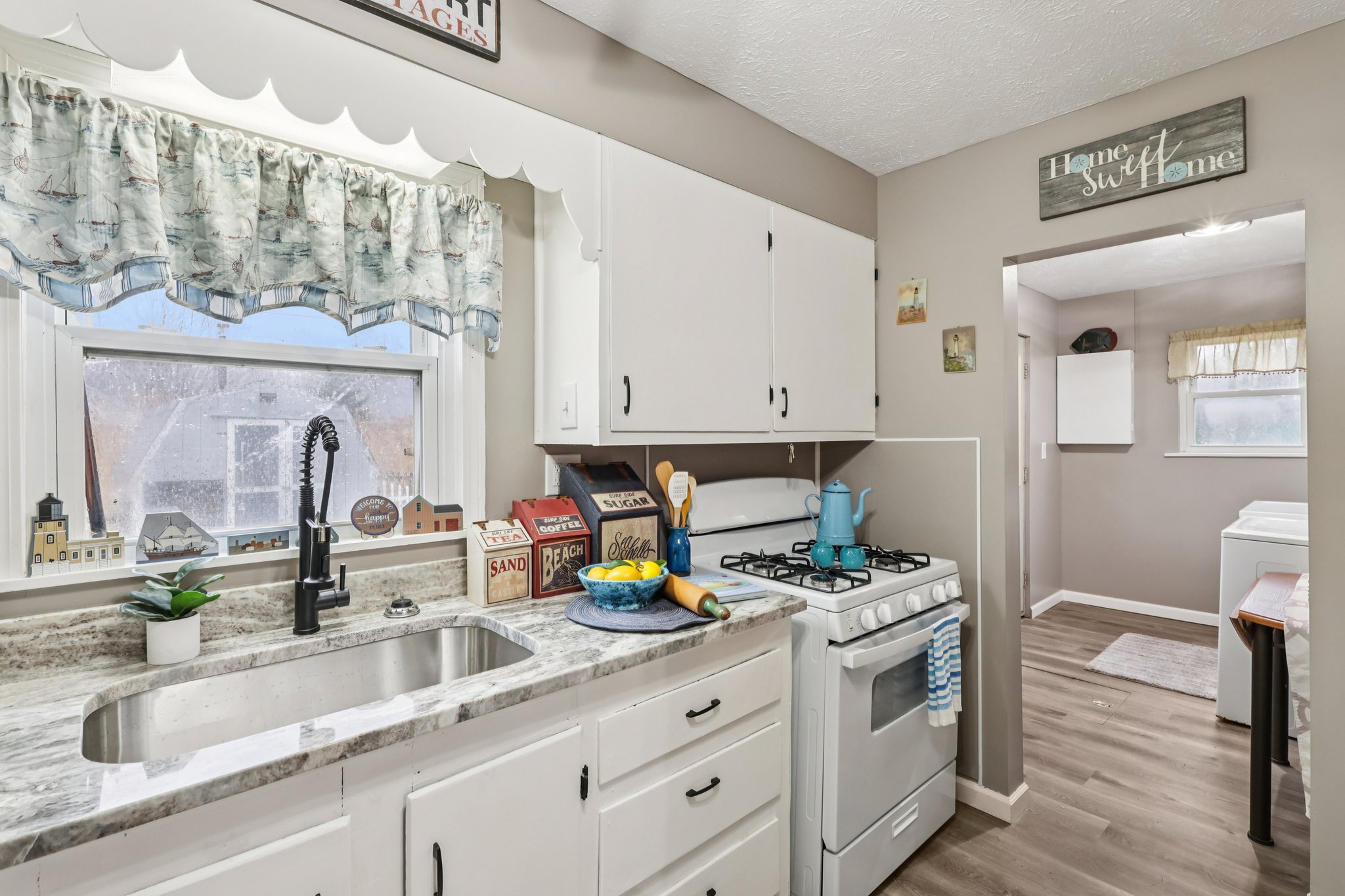 Morningside Ave-S1203-018.jpg