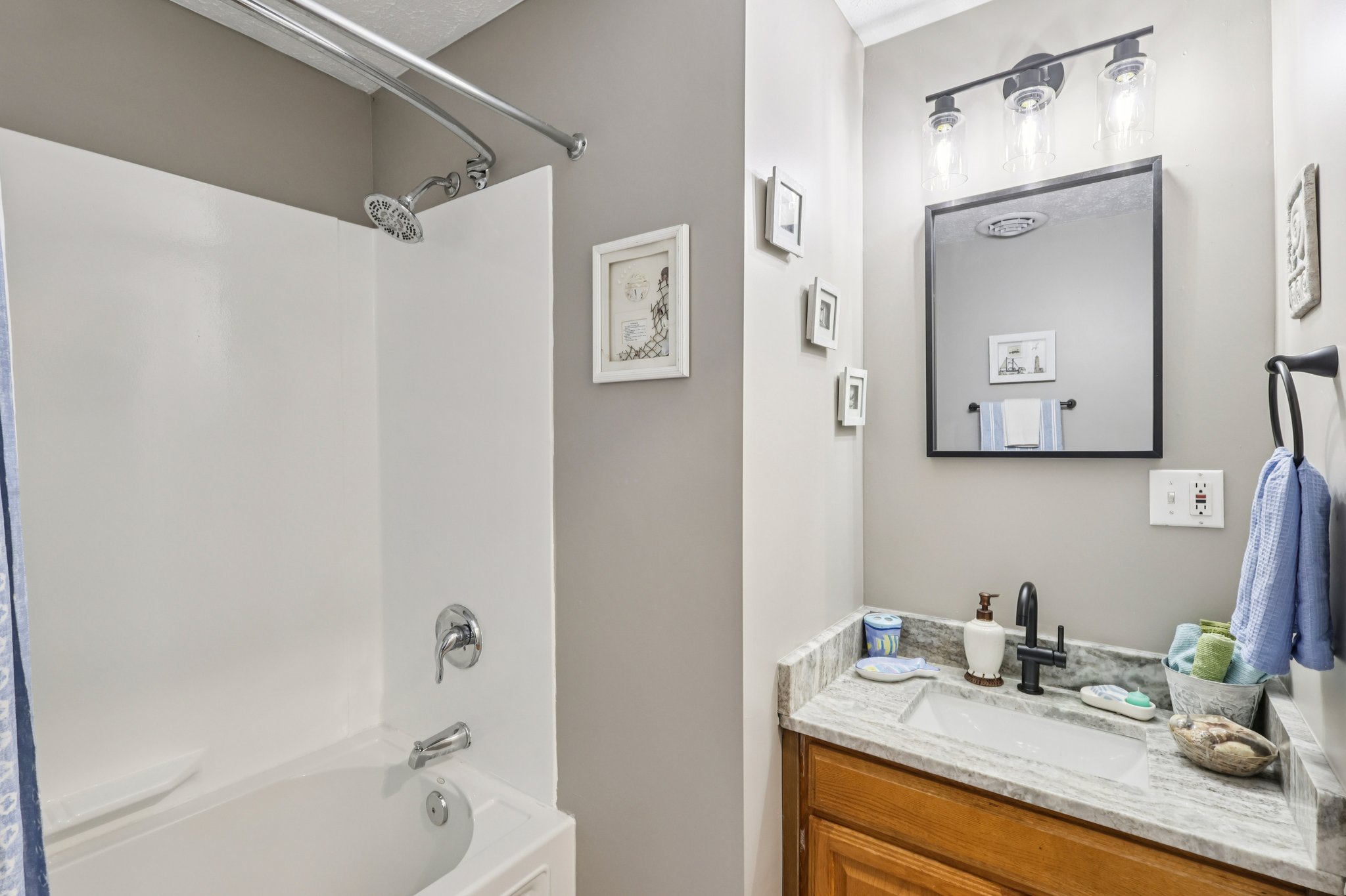 Morningside Ave-S1203-027.jpg