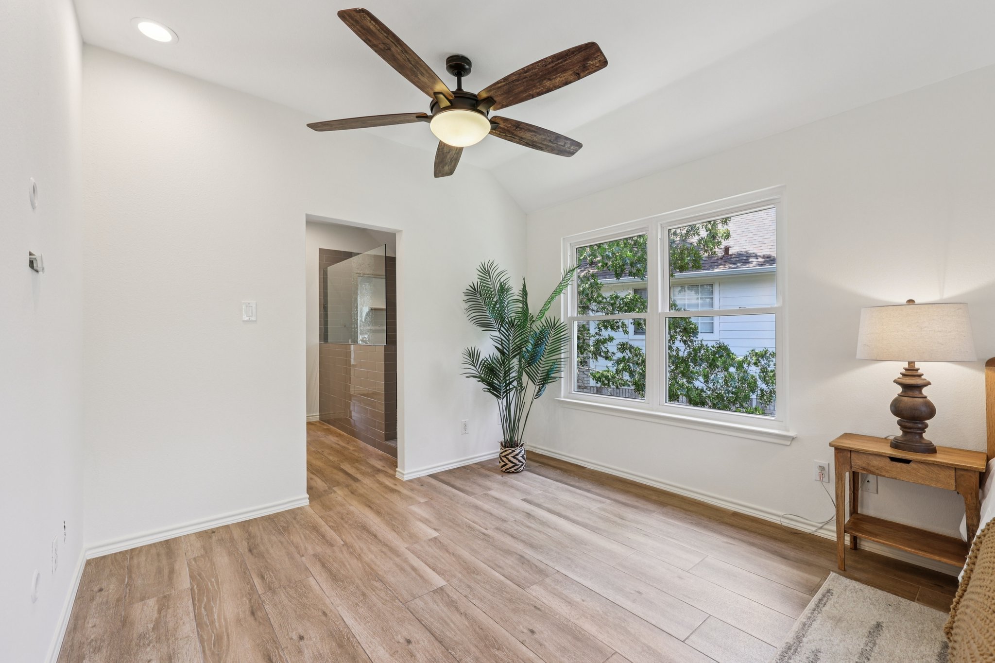 Oak Springs Cove-S2108-038.jpg