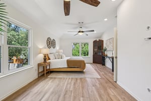 Oak Springs Cove-S2108-036.jpg