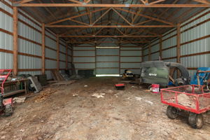  Photo 48
