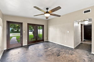 Interiors (4)