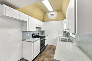 Interiors (9)