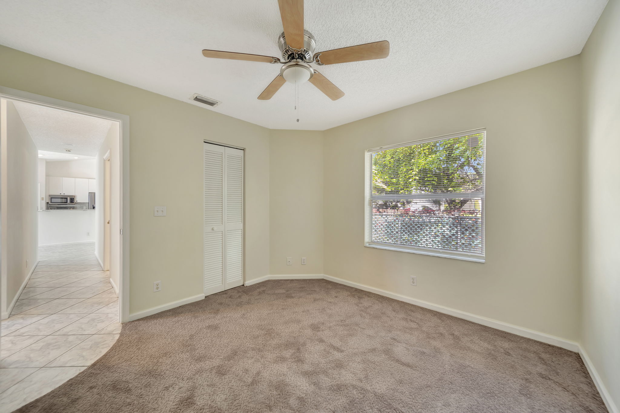 2120 NW 110th Ave, Sunrise, FL 33322, US Photo 38