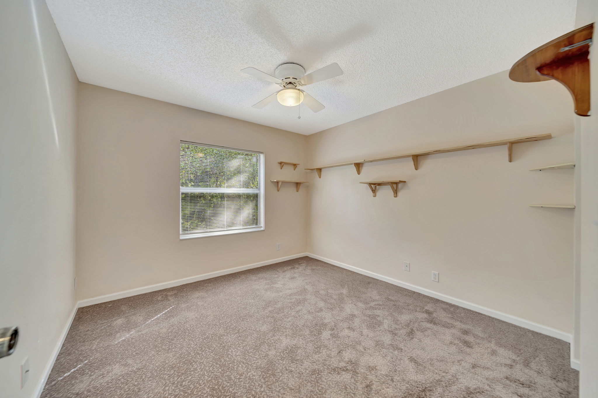 2120 NW 110th Ave, Sunrise, FL 33322, US Photo 41