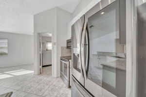 2120 NW 110th Ave, Sunrise, FL 33322, US Photo 19