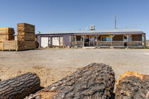  Photo 42