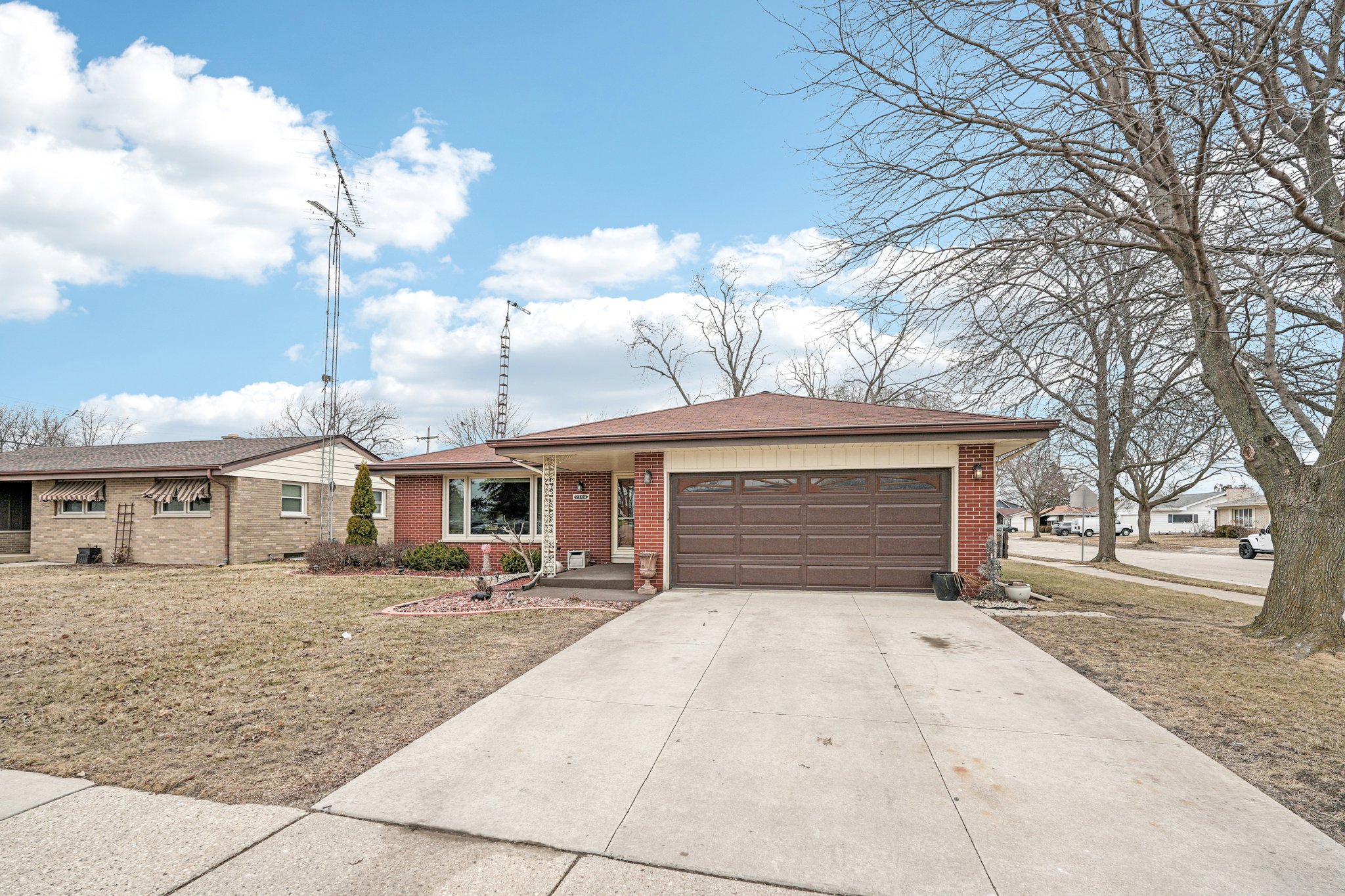 85th St-S2502-002.jpg