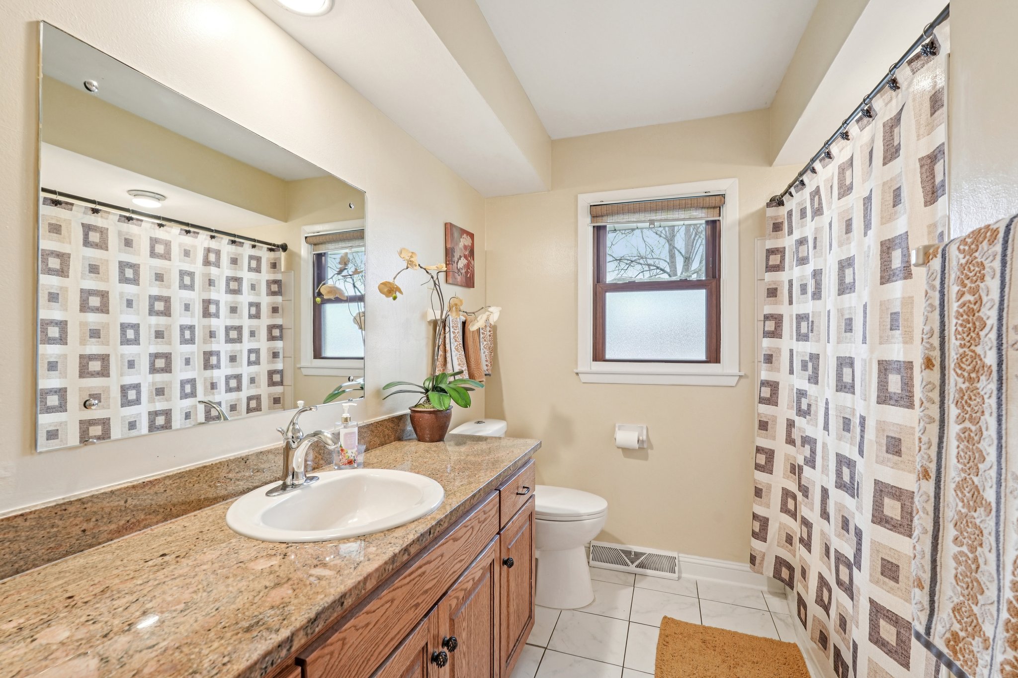 85th St-S2502-026.jpg