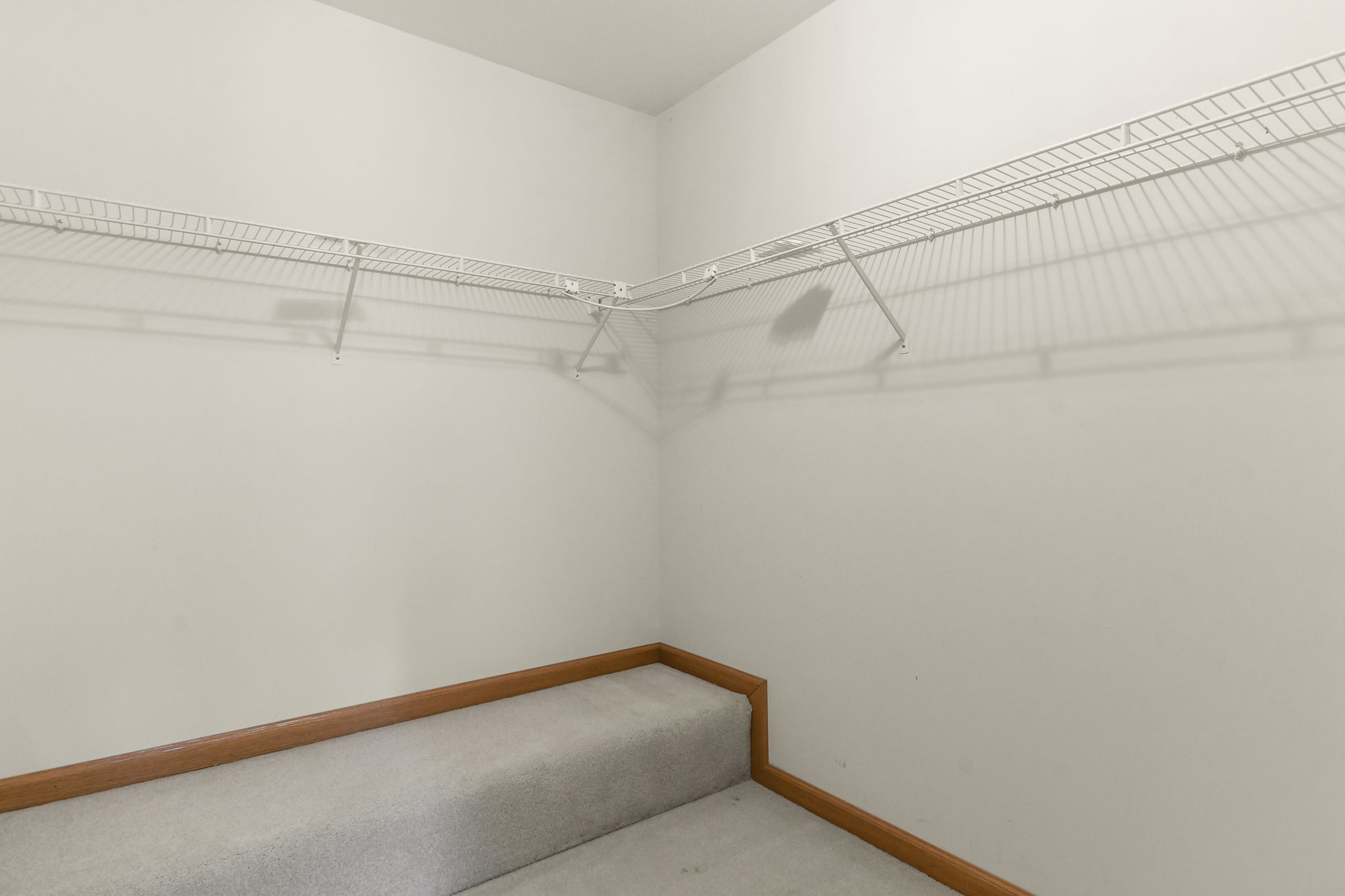 Bed 2 Closet