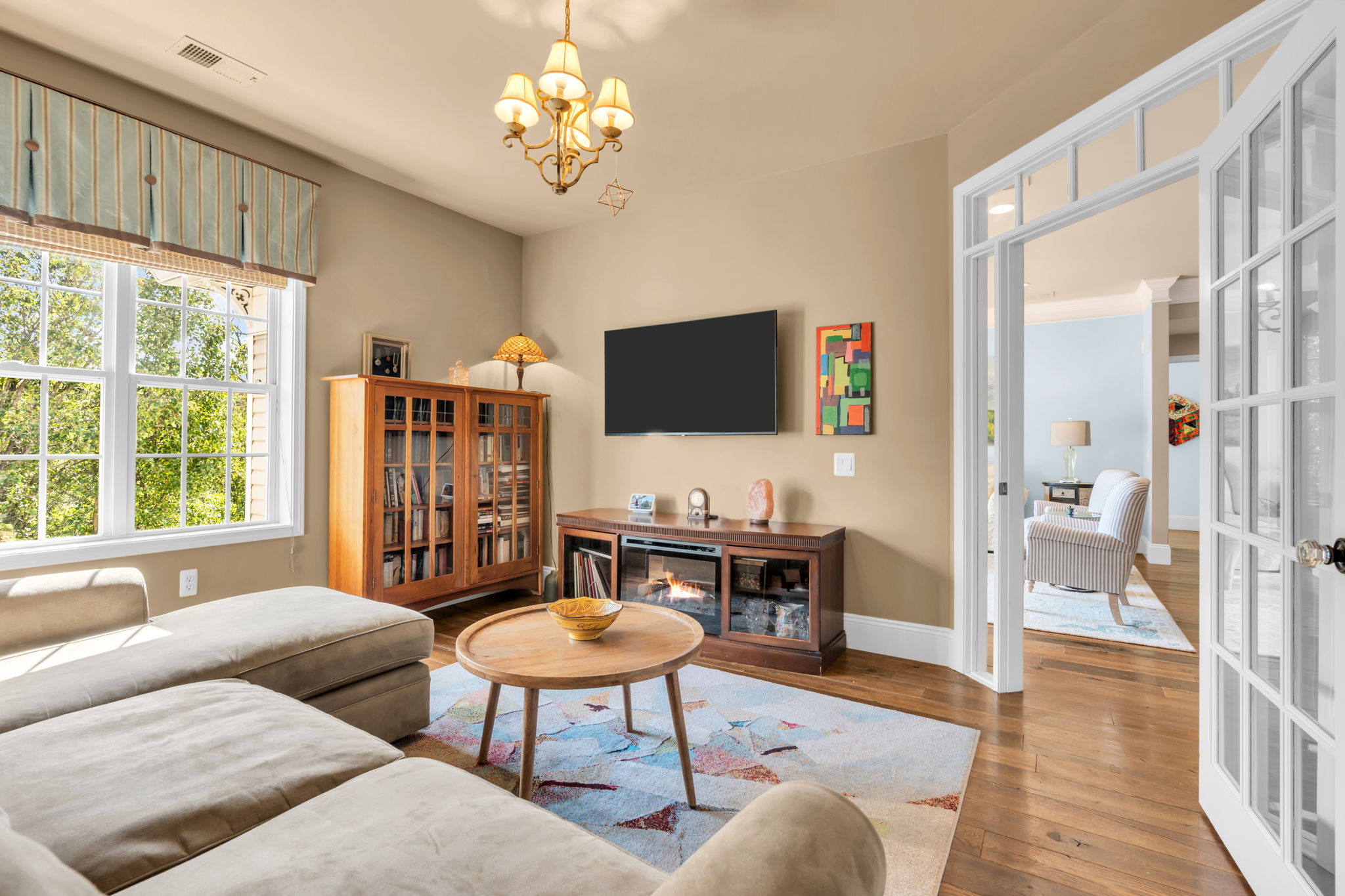 Library/Den