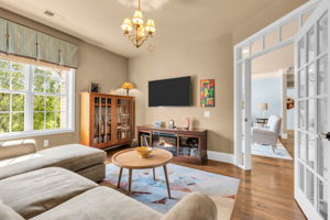 Library/Den