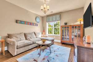 Library/Den