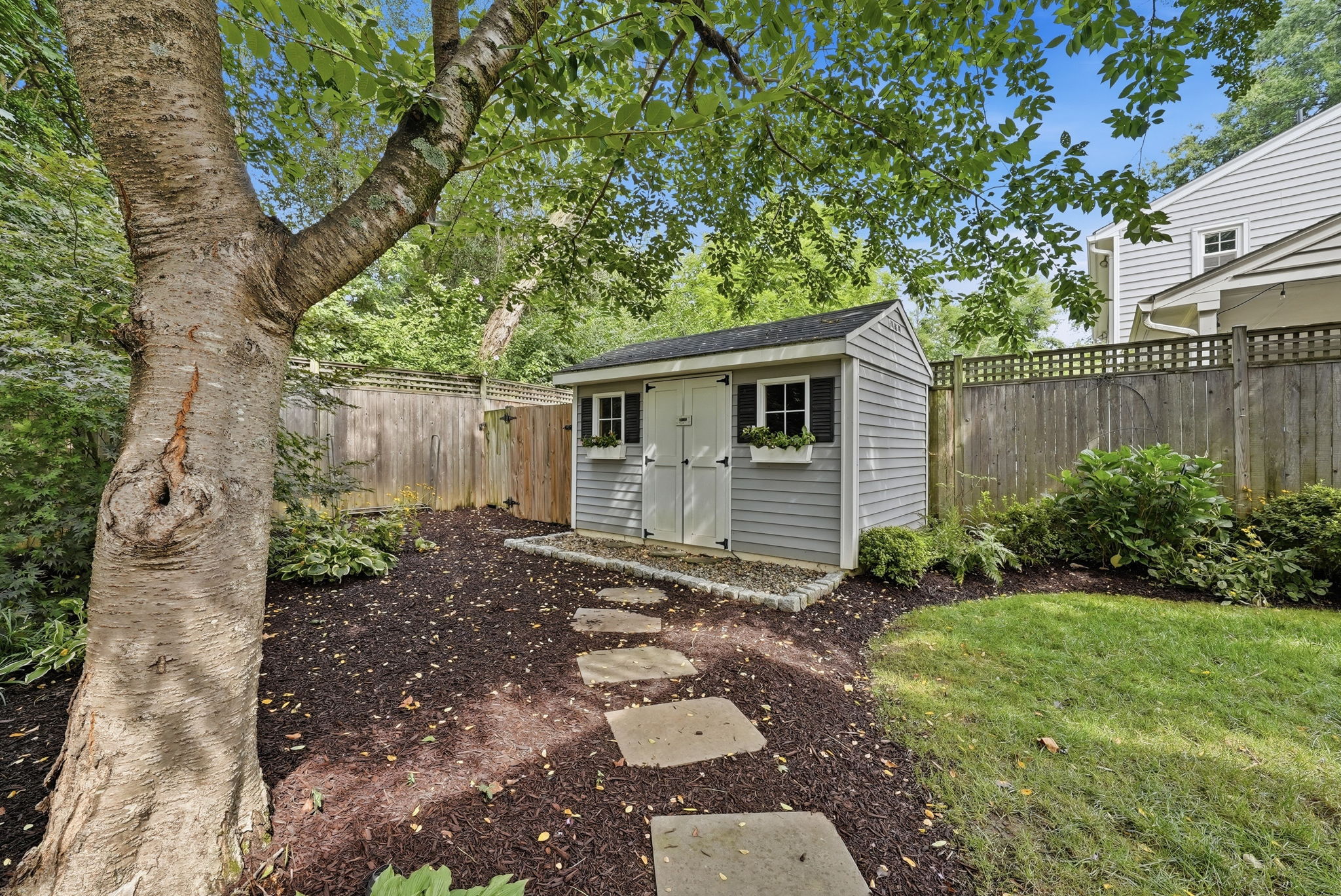 Outdoor shed