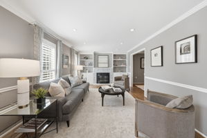Gas fireplace